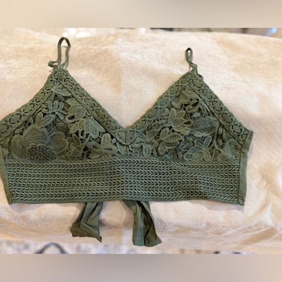 Aeropostale Lace Bralette in Forest Green - Picture 1 of 4